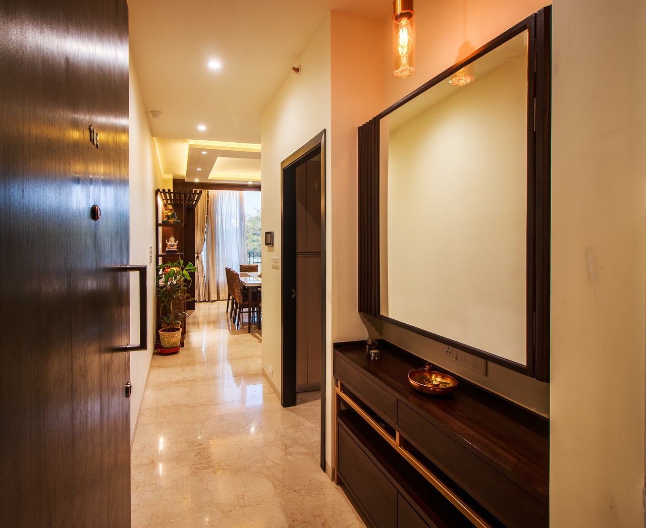 esquire-a-oberoi-realty-residence-home-interior-design-goregaon-mumbai-1